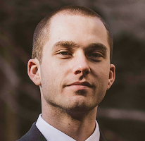 Photo de Thomas Whitfield, spécialiste du trading et expert en marchés crypto